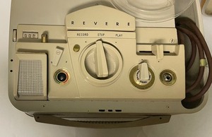lot 300 image: Revere Camera Company Magnetic Tape Recorder