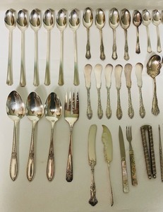 lot 330 image: Assortment of Silver Plated Serving Pieces
