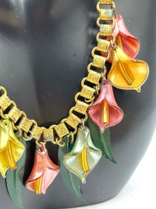 lot 37 image: Fun Vintage Costume Jewelry Necklaces and Bracelets
