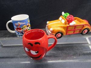 M&M Car & Mugs