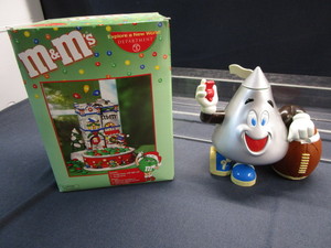 Dept 56 M&M House Candy Dish
