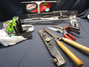 Garden Tools & Supplies