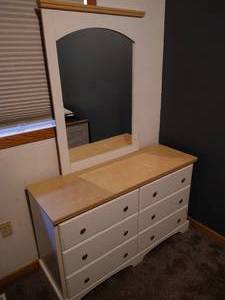 Dresser & Mirror