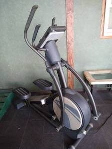 Healthrider Elliptical Machine