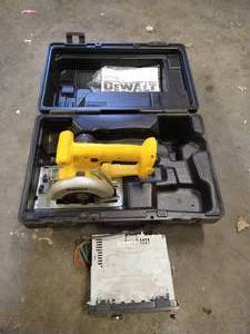DeWalt Saw & Car Stereo