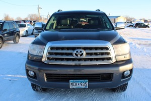 2011 Toyota Sequoia Platinum 4x4 - 2 Owners  -