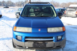 lot 4 image: 2004 Saturn Vue AWD -One Owner-