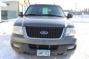 lot 22 image: 2005 Ford Expedition XLT 4x4
