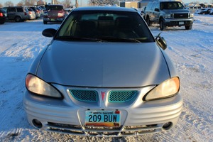 lot 5 image: 2001 Pontiac Grand Am SE1