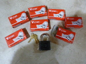 7 Victory Padlocks