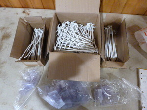 DisplayPegboard Hooks with Tabs