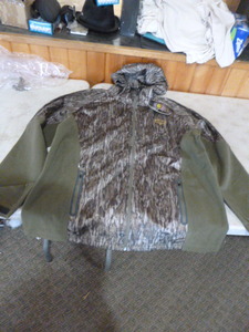 Mossy Oak Yukon Gear Mens Lightweight Jacket with Hood