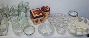 lot 5 image: Gorgeous Glass Candle Holder And More Decor