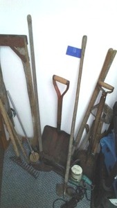 lot 38 image: Huge Lot Of Outdoor Tools.