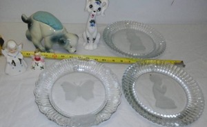 lot 95 image: Pin Cushions, Vintage Angels & Collector Plates