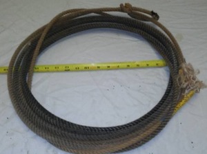 lot 119 image: Authentic Texas Lariat