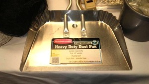 lot 187 image: Expandable Plastic Mesh, Metal Dustpan  and More.