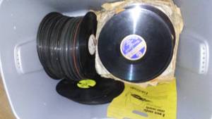 lot 199 image: 10 Vinyl Record Albums and tote.