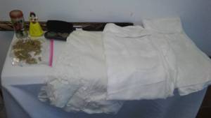 lot 202 image: (3) tablecloths Disney Snow white, vintage glasses,  Dinosaur Movie Poster.
