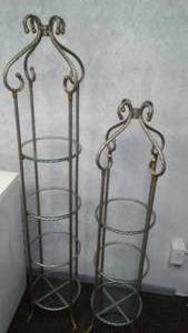 lot 204 image: Accent Shelves Metal and Glass (2).