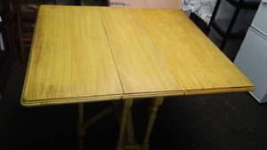 lot 207 image: Vintage wood folding table