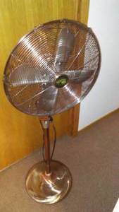 lot 210 image: Hampton Bay 20 inch Floor Fan