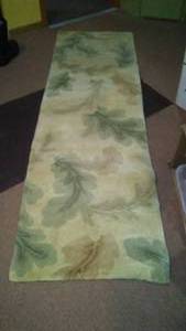 lot 230 image: Carpet runner stunning