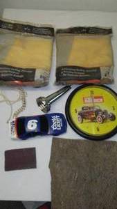 lot 257 image: Automotive Collectible And Buffing Supplies