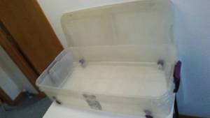 lot 273 image: 2 Sterilite Totes Under bed style excellent