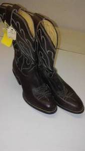lot 277 image: New Cowboy Boots, all leather, for kids, sz. 2.5D