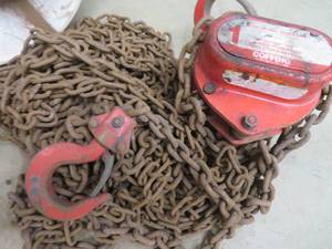 COFFING HOIST AND CHAIN 1 TON