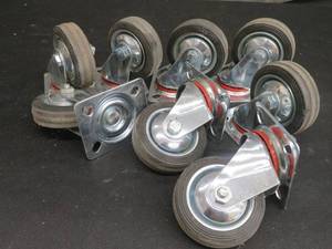 3 CASTORS