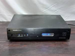 lot 20 image: Panamax M5100-EX Power Conditioner
