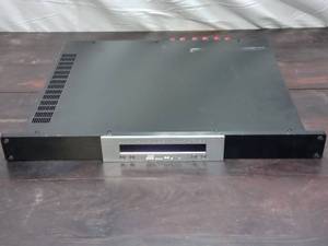 lot 25 image: Elan D401 Power Amplifier