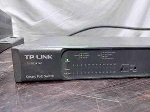 lot 96 image: TP-Link TL-SG2424P Smart PoE Switch