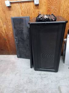 lot 159 image: Media CabinetEquipment Mounting Rack