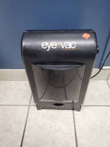 Eye-Vac Professional Sweep Station