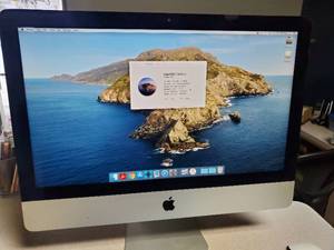 Apple iMac Desktop Computer