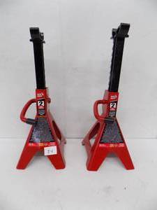 lot 34 image: 2-Ton Jack Stands (Big Red) Like New