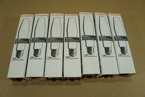 7 Sylvania Lumalux High Pressure Sodium 250W Clear Bulb