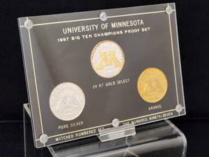 lot 22 image: University of Minnesota 1997 Big 10 Champions Proof Limited Set