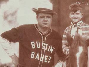 lot 98 image: Vintage Photograph of Babe Ruth & Lou Gehrig