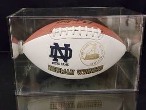 lot 94 image: Notre Dame Heisman Trophy Winners Autographed Football