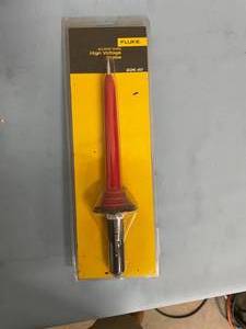 lot 21 image: Miscellaneous Lot of Testing  Electrical Items