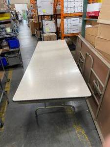 lot 27 image: Vintage Heavy Duty Samsonite Fort-Smith 8  96x30 Folding Banquet Table