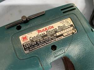 lot 42 image: Makita 6012HD VINTAGE 9.6V DC Rechargeable Cordless Drill  Driver