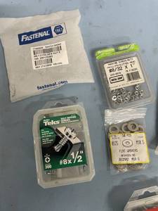 lot 69 image: Lot of Miscellaneous Hardware