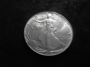 1986 US American Silver Eagle 1 OZ. .99 Fine MS From Unc. Roll