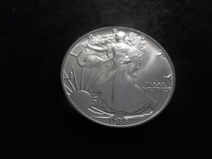 1988 US American Silver Eagle 1 OZ. .99 Fine MS From Unc. Roll