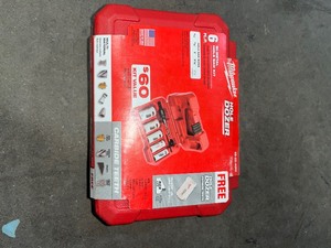 Milwaukee hole dozer set